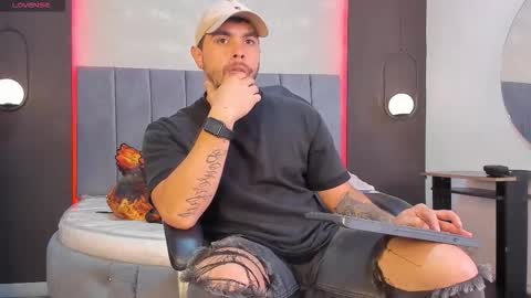 Liam online show from 8, 2, 2026