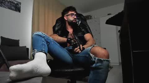 Liam online show from 15, 2, 2026