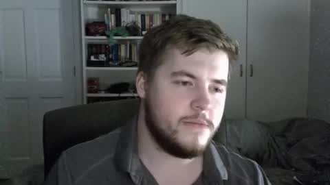 Snapshot of liamfoxx chatting on 12, 9, 2025 Liam Fox online show from 12, 9, 2025