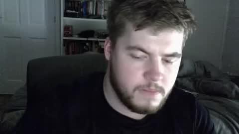 Snapshot of liamfoxx chatting on 15, 10, 2025 Liam Fox online show from 15, 10, 2025