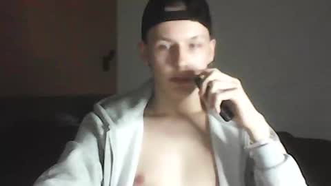 Snapshot of liamkarstag chatting on 27, 10, 2025 Liam online show from 27, 10, 2025