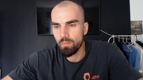 liam online show from 7, 11, 2025