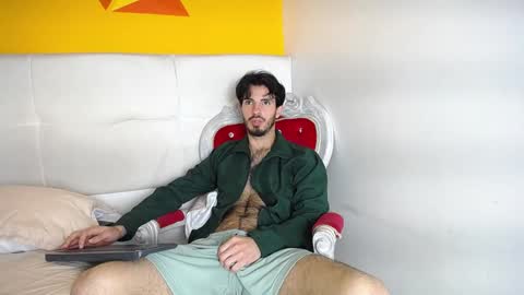 LiamLuxe online show from 14, 12, 2024