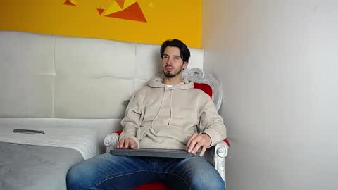 LiamLuxe online show from 22, 1, 2025