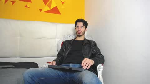 LiamLuxe online show from 3, 3, 2025