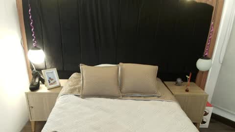 L I A M O N R O E online show from 18, 4, 2026