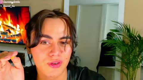 Tell me Liam online show from 23, 10, 2025