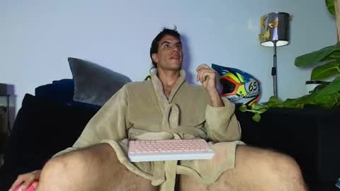 Snapshot of lian_oconner chatting on 14, 11, 2025 Lian Oconner online show from 14, 11, 2025