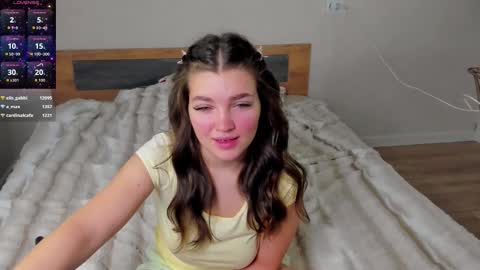 liana_8 online show from 19, 11, 2025