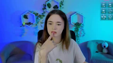 Snapshot of liana_kisses chatting on 9, 7, 2026 Little Liana online show from 9, 7, 2026