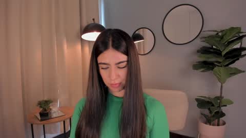 Lia online show from 3, 2, 2025