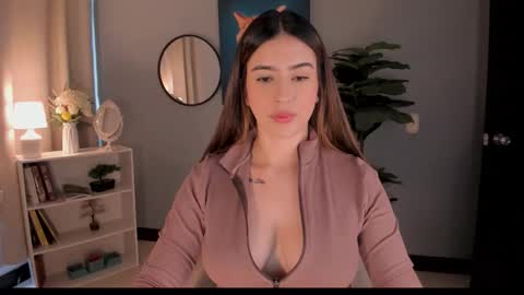 Lia online show from 19, 11, 2025