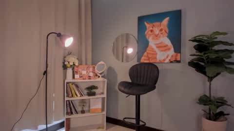 Lia online show from 4, 3, 2026