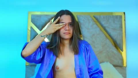 Snapshot of liaruso chatting on 4, 12, 2024 liaross online show from 4, 12, 2024