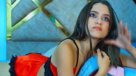 Snapshot of liaruso chatting on 5, 12, 2024 liaross online show from 5, 12, 2024