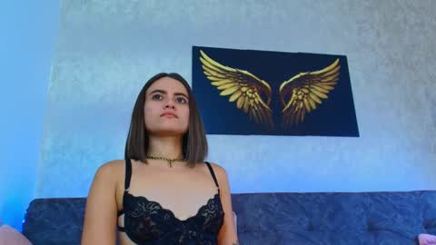 Snapshot of liaruso chatting on 1, 3, 2025 liaross online show from 1, 3, 2025