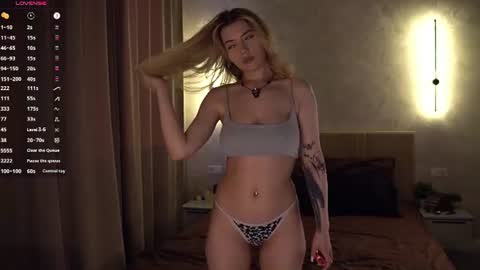 Elena online show from 18, 7, 2026
