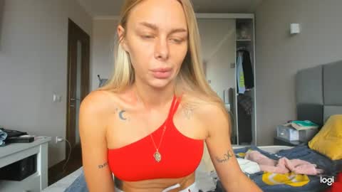 Snapshot of library_girl chatting on 28, 7, 2026 Anna online show from 28, 7, 2026