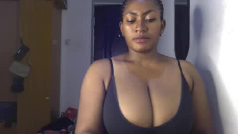 Snapshot of lick_my_pussyyy226651 chatting on 11, 12, 2024 caira online show from 11, 12, 2024