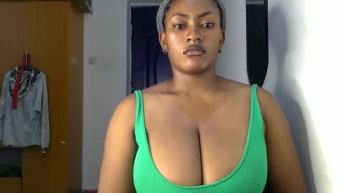 Snapshot of lick_my_pussyyy226651 chatting on 15, 12, 2024 caira online show from 15, 12, 2024