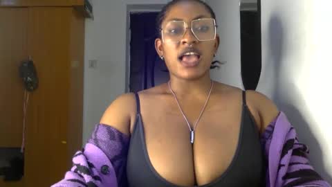 Snapshot of lick_my_pussyyy226651 chatting on 28, 12, 2024 caira online show from 28, 12, 2024