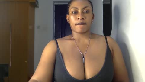 Snapshot of lick_my_pussyyy226651 chatting on 6, 1, 2025 caira online show from 6, 1, 2025
