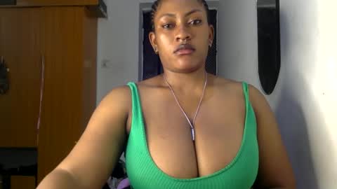 Snapshot of lick_my_pussyyy226651 chatting on 17, 1, 2025 caira online show from 17, 1, 2025
