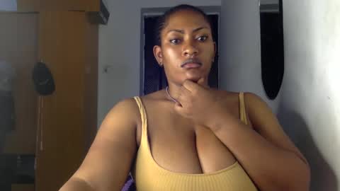 Snapshot of lick_my_pussyyy226651 chatting on 7, 3, 2025 caira online show from 7, 3, 2025