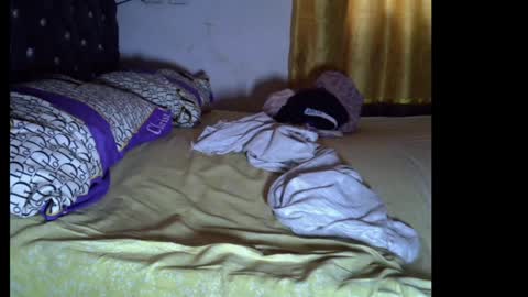 lickmefuckmex online show from 9, 4, 2026