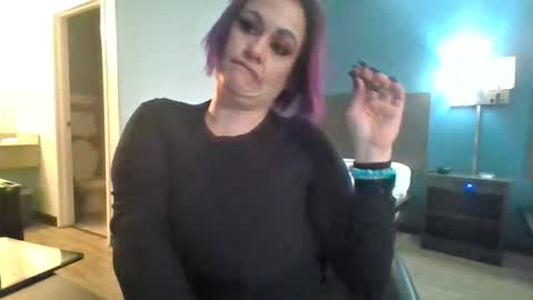 Snapshot of lickmelolliee chatting on 15, 11, 2025 AllieAustyn online show from 15, 11, 2025