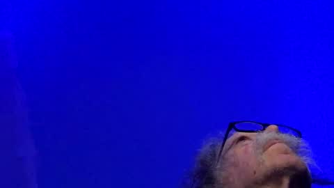 Snapshot of lickyouryoni chatting on 31, 12, 2024 LickYourYoni online show from 31, 12, 2024