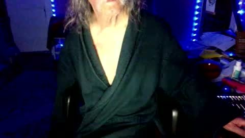 Snapshot of lickyouryoni chatting on 28, 10, 2025 LickYourYoni online show from 28, 10, 2025