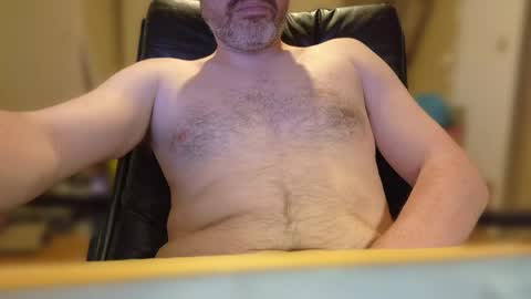 Snapshot of lienyx chatting on 22, 5, 2026 lienyx online show from 22, 5, 2026