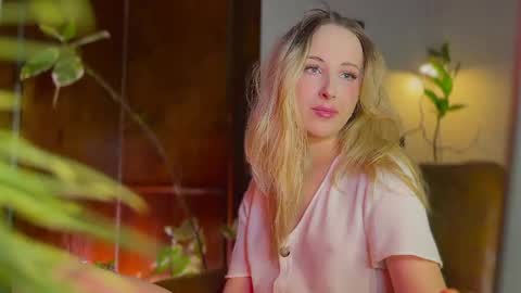 Snapshot of lierie chatting on 11, 2, 2026 its my birthday today so im offline but id be so happy if you felt like sending me a birthday love while im away online show from 11, 2, 2026