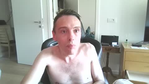 Snapshot of lieven7887 chatting on 3, 7, 2026 lieven online show from 3, 7, 2026