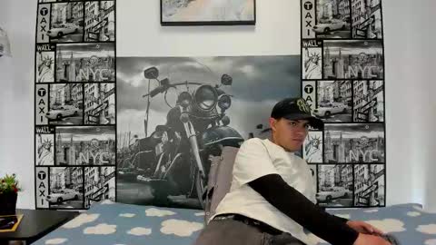 light_haze475096 online show from 22, 10, 2025