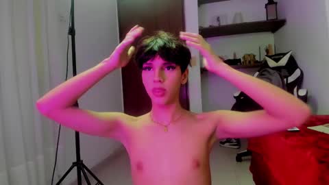 Snapshot of lightboy0 chatting on 25, 9, 2025 lightboy0 online show from 25, 9, 2025