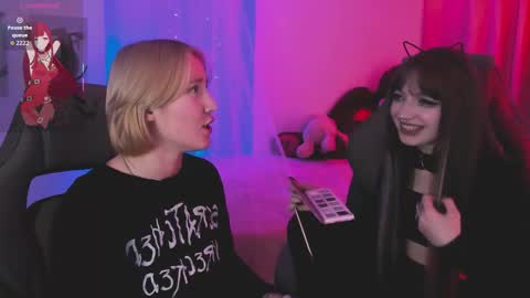 Snapshot of lii_luu chatting on 4, 3, 2026 LiLu online show from 4, 3, 2026