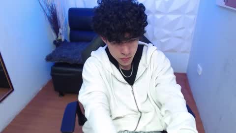 Snapshot of liil_boy chatting on 29, 10, 2025 Lil Boy- online show from 29, 10, 2025