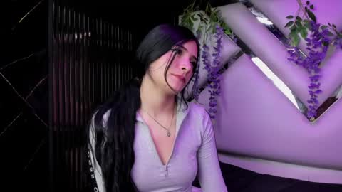 Snapshot of liinzy_rouse chatting on 23, 6, 2026 Brittany online show from 23, 6, 2026