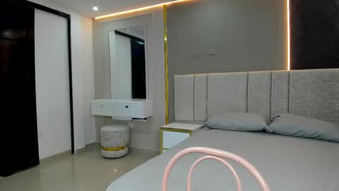 Vanne online show from 1, 12, 2025