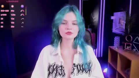 Snapshot of lika_sky chatting on 22, 11, 2025 lika_sky online show from 22, 11, 2025