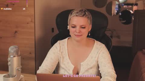 likaaberry online show from 2, 12, 2025