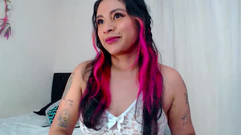 Snapshot of likedpants01 chatting on 25, 11, 2025 likedpants01 online show from 25, 11, 2025