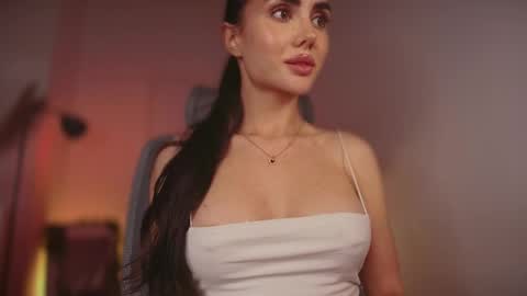 Gabriela online show from 15, 4, 2026