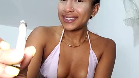 Snapshot of lil_ith chatting on 7, 1, 2026 Lilith online show from 7, 1, 2026