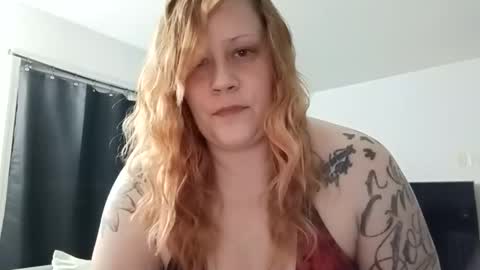 lil_nelli8 online show from 8, 5, 2026