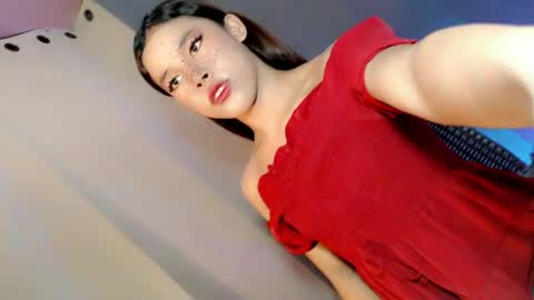 lil_trixxy online show from 4, 7, 2026