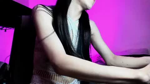 lila_di online show from 2, 8, 2026