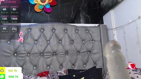   online show from 1, 4, 2026